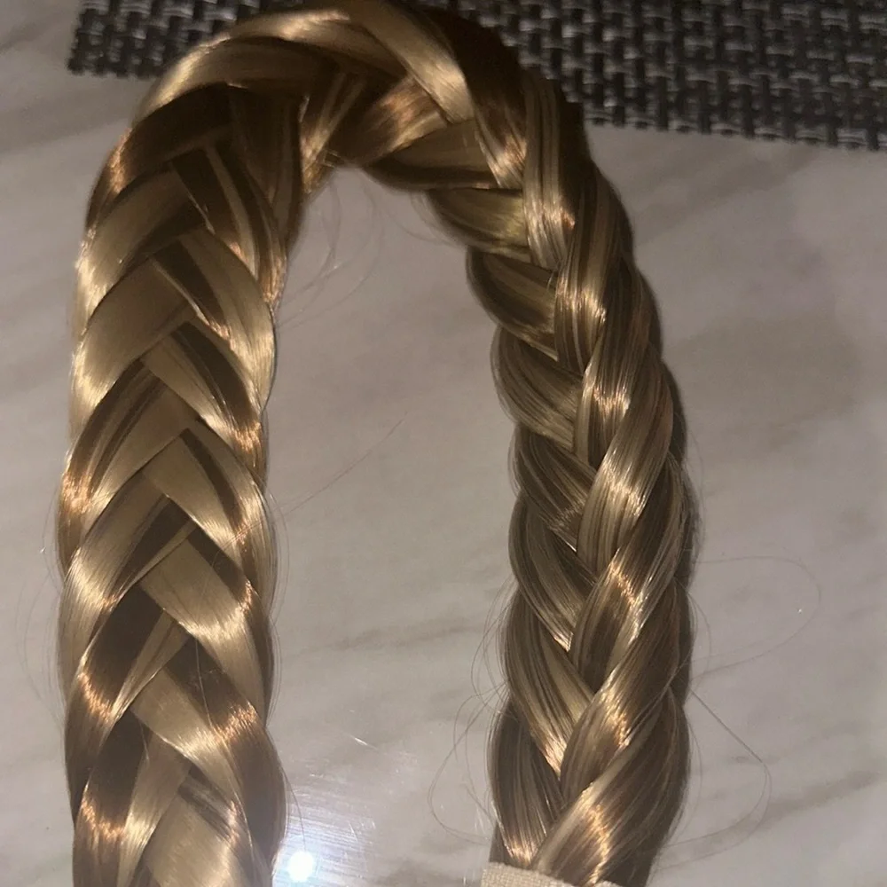 Madison braids - Picture 5 of 9